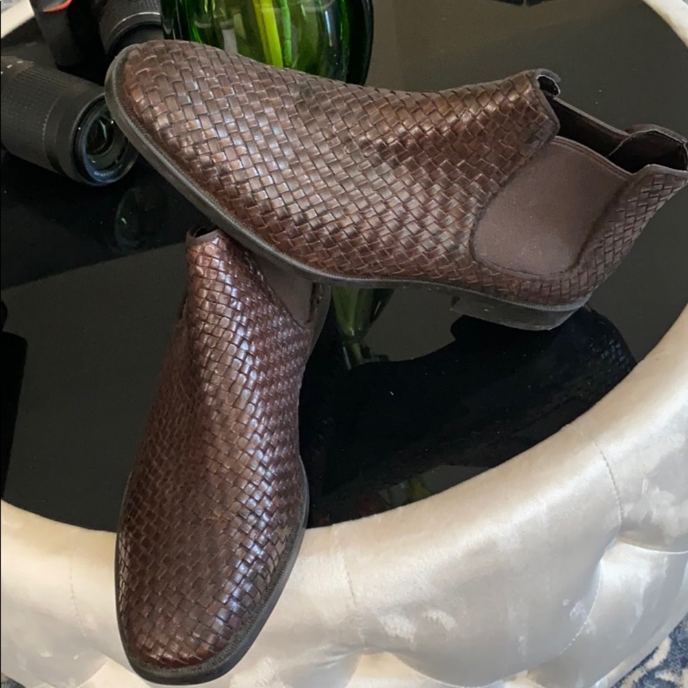 Zara Chelsea boot